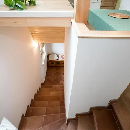 Apartma Hkavc Markez 아파트