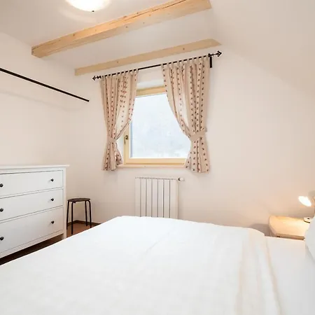 Apartma Hkavc Markez Bohinj