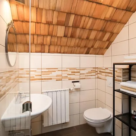 Apartma Hkavc Markez *