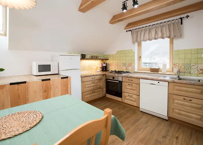 Apartma Hkavc Markez * בוהין